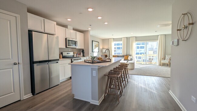 Building Photo - 1392 Foxglove Dr