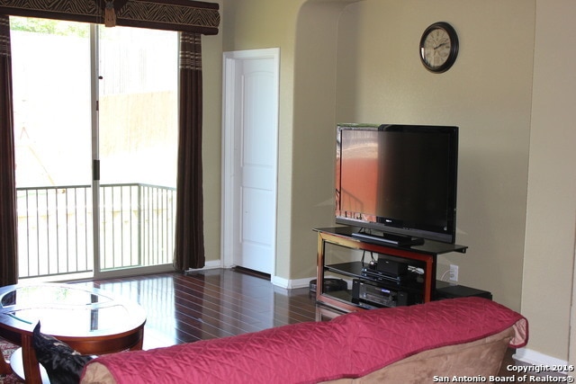 Foto del edificio - Great 4 Bedroom, 3 Bathroom Home Available in Scenic Hills (Cibolo/Schertz) Realtor Commission: $600