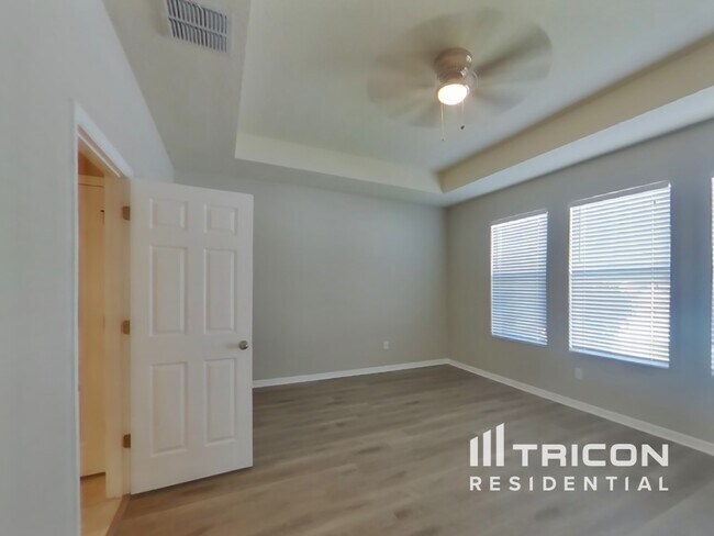 Building Photo - 32531 Harmony Oaks Dr