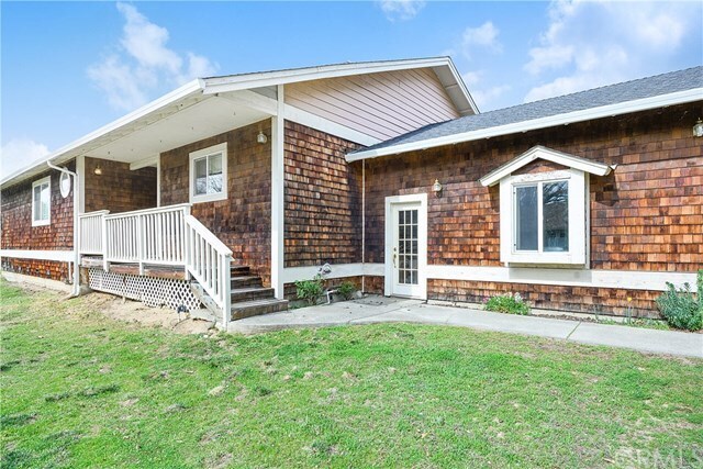 Building Photo - 18125 Hidden Valley Rd