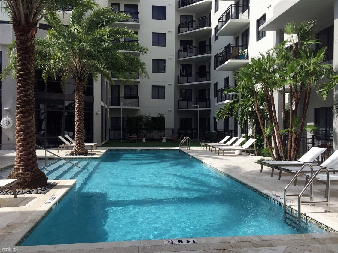 2 br, 2 bath - Q - 2 br, 2 bath  - Q