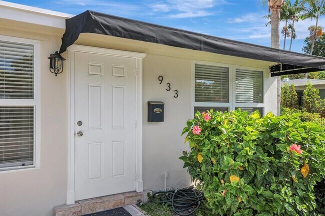 Foto del edificio - 933 SW 19th St