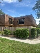 Building Photo - 5252 Brook Ct