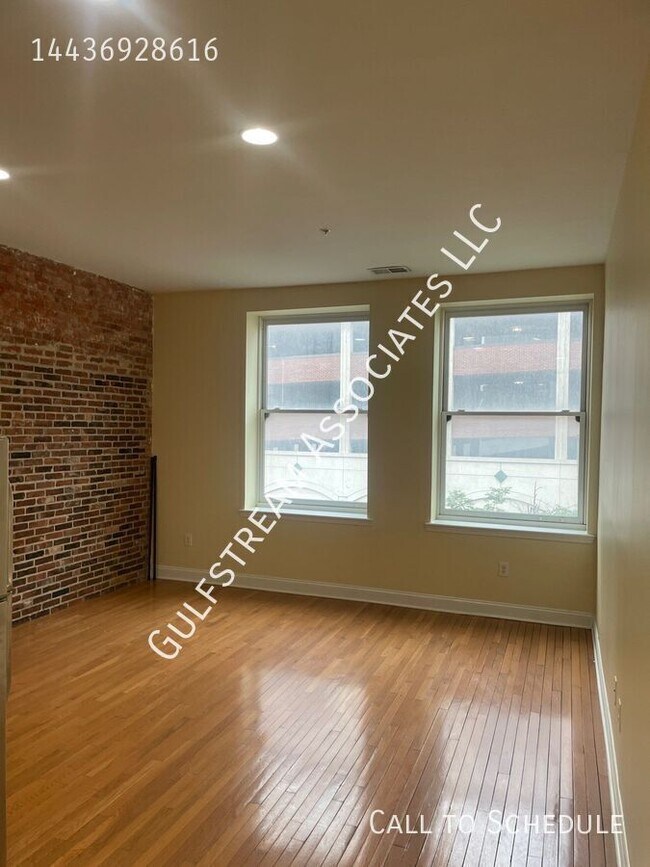 Building Photo - 106 N Eutaw St