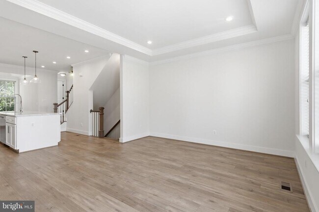 Foto del edificio - 2252 S Glebe Rd