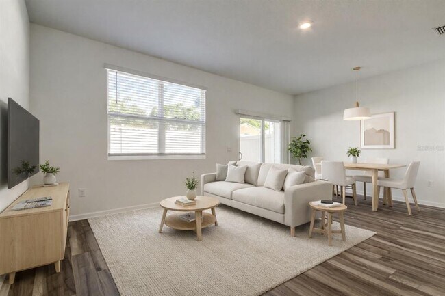 Foto del edificio - 11925 Sylvia St