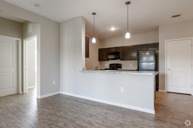 3BR, 2BA - 1.186SF - Goodnight Commons