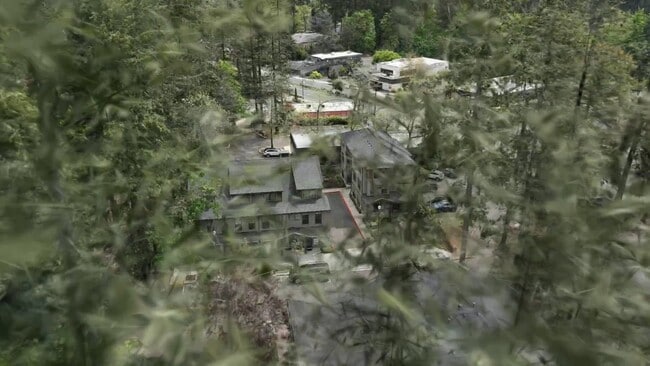 - Quarry Commons