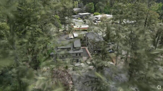  - Quarry Commons