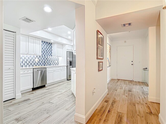 Building Photo - 5601 Highway A1a Unit S200