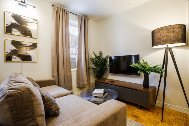Foto del edificio - 514 Hudson St