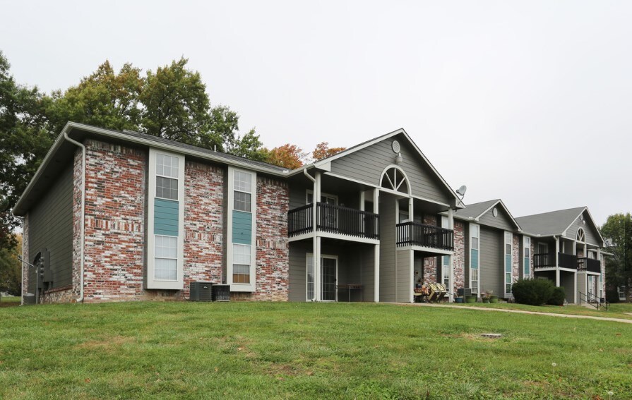 Foto principal - 733 Greens Ridge St