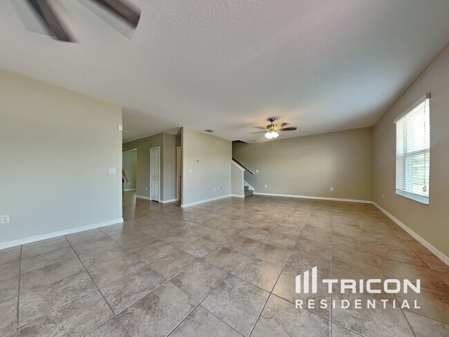 Foto del edificio - 6804 Trent Creek Dr