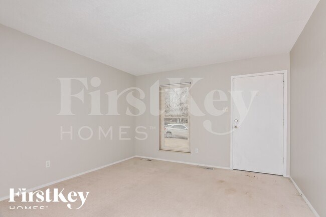 Foto del edificio - 14389 Wild Fox Ct