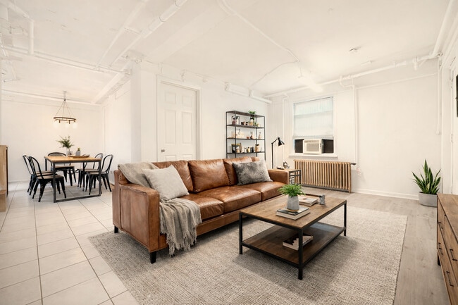 Foto del edificio - 4858 S Springfield Ave