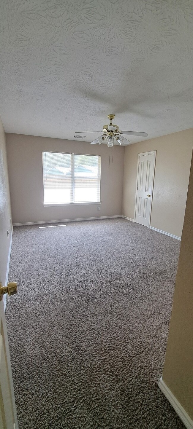 Building Photo - 26815 Cypresswood Dr Building Photo - 26815 Cypresswood Dr