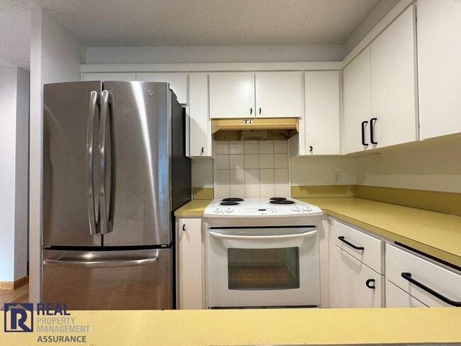 Foto del edificio - Updated 3-Bed Duplex Offering Space, Style & Convenience!!