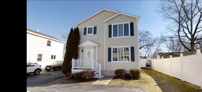 Photo - 12 B Chester Rd House