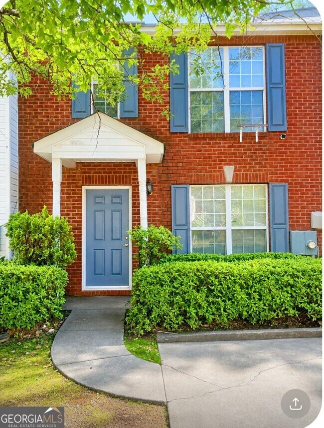 Foto del edificio - 2279 Strathmoor Manor Dr