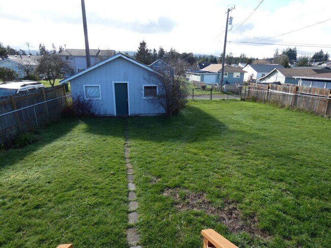 Foto del edificio - 1405 West 5th - **Westside Wonderful**