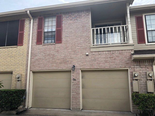 Foto del edificio - 7350 Kirby Dr