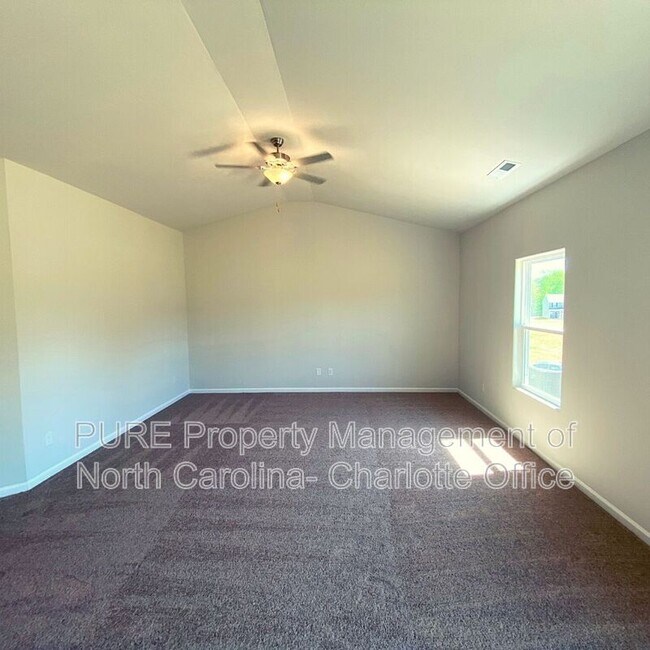 Building Photo - 3104 Wynn Way