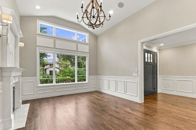 Foto del edificio - 3878 Magnolia Dr