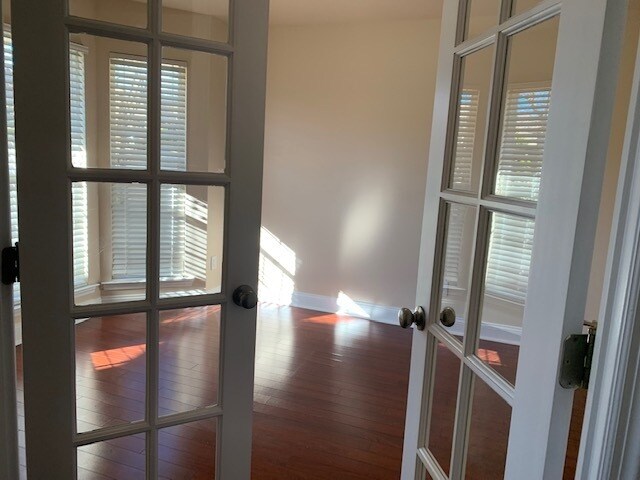 Foto del edificio - 157 Alderwood Dr