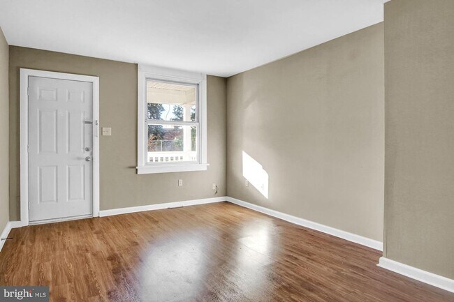 Foto del edificio - Coming Soon- Spacious 3 Bedroom Home with ...