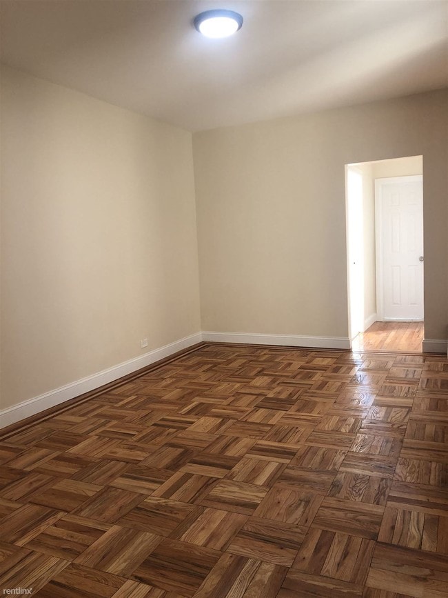Building Photo - 1 br, 1 bath  - 1721 Hobart Ave