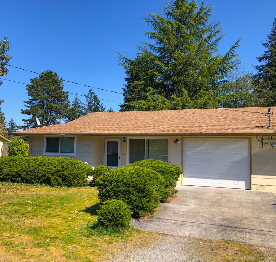 Foto principal - 11217 105th Ave SW