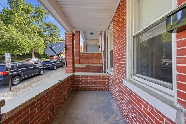 Foto del edificio - 502 N Clayton St
