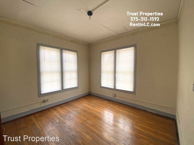Building Photo - 1 br, 1 bath House - 245 S. Reymond Str