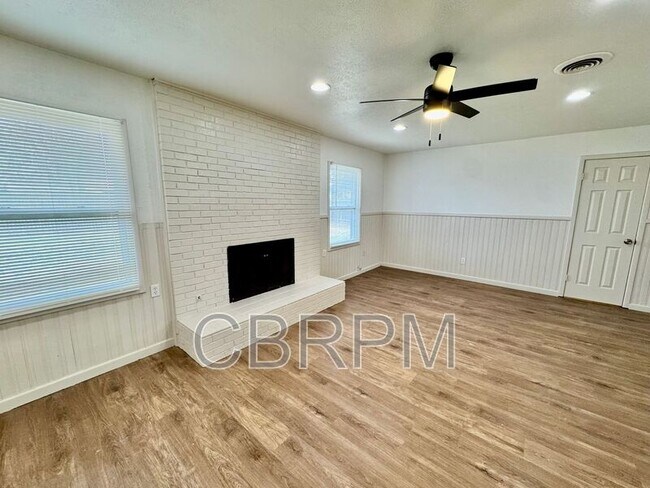 Foto del edificio - 5218 15th St