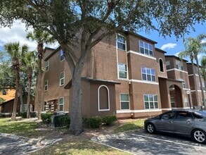 Building Photo - 4630 Commander Dr
