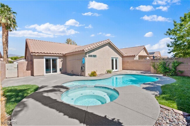 Foto del edificio - 2117 Marathon Keys Ave