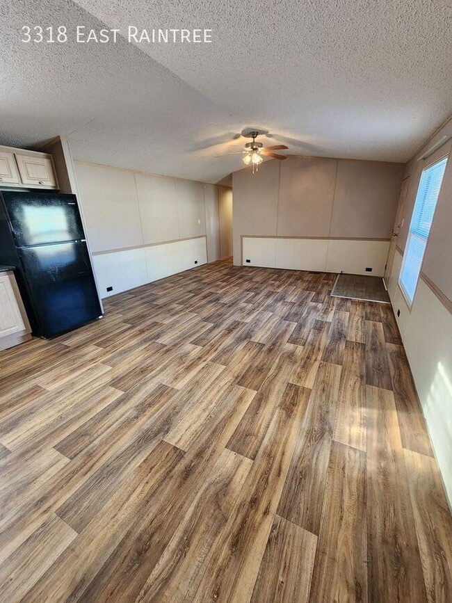 Foto del edificio - 3318 East Raintree-