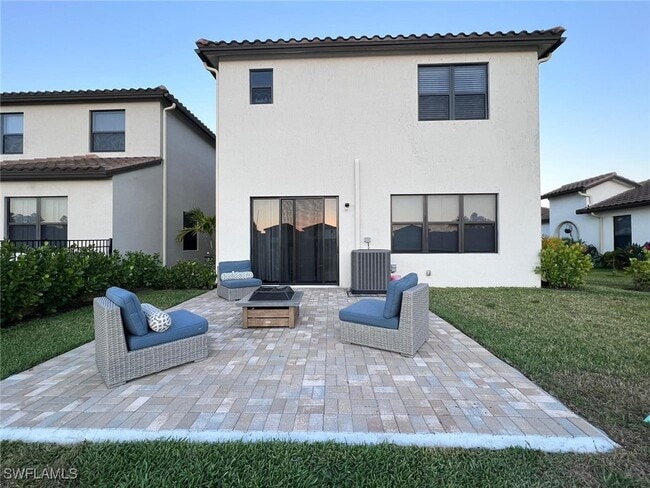 Building Photo - 8916 Madrid Cir