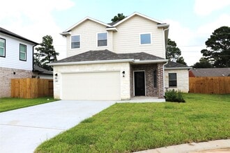 Building Photo - 16610 Bonnie Sean Dr