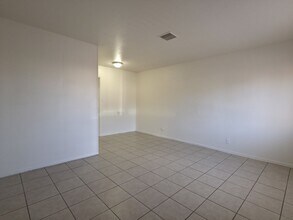 Building Photo - 575 W 3rd St