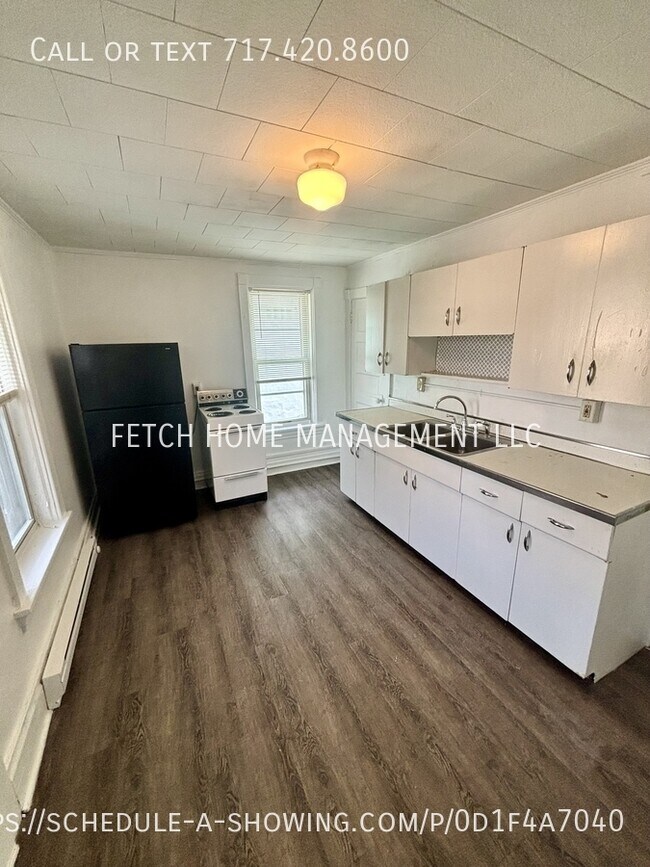 Foto del edificio - Lets Go!!! Side entry, small 2 bedroom!!!