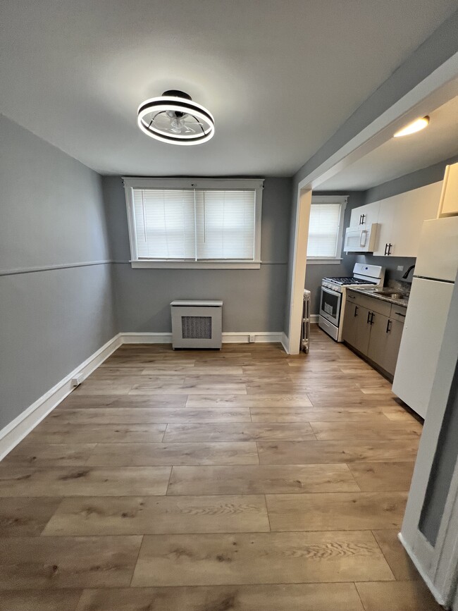 Building Photo - 2134 Scattergood St