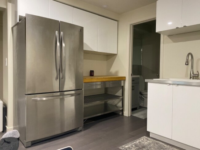 Foto del edificio - 4510 SW Coast Ave