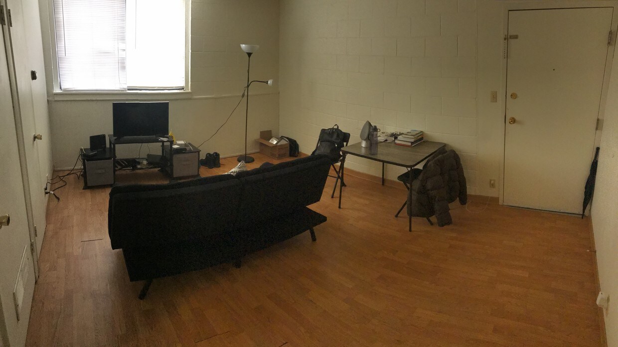 Foto principal - 1400 Warren St
