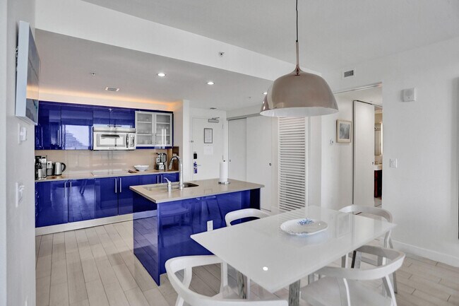 Foto del edificio - 3101 Bayshore Dr