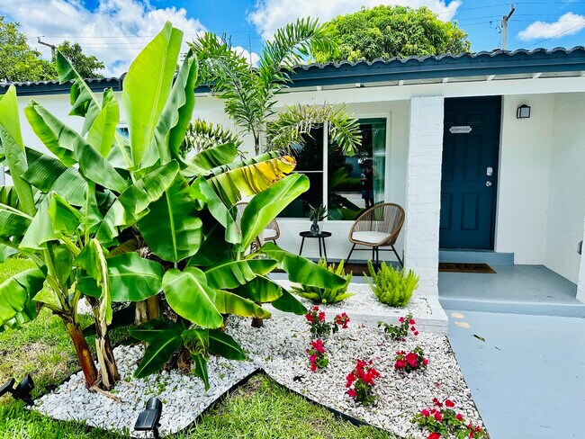 Foto del edificio - 5365 N Andrews Ave