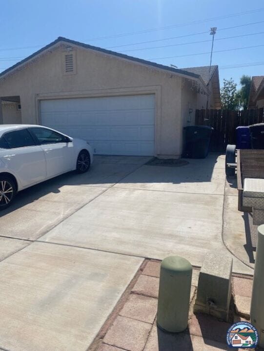 Building Photo - 1171 Baker Ave