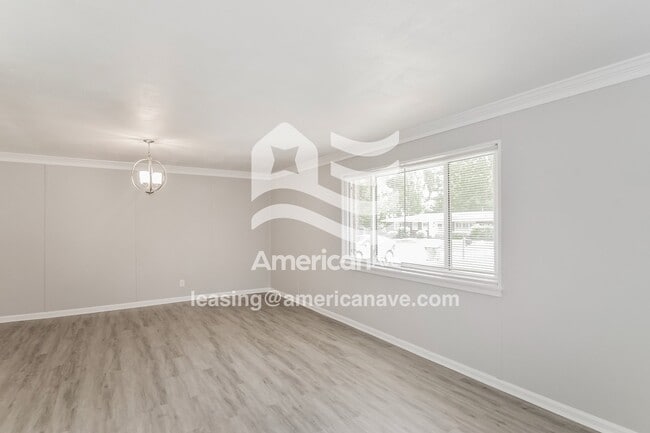 Foto del edificio - 1884 Hill Hedge Dr