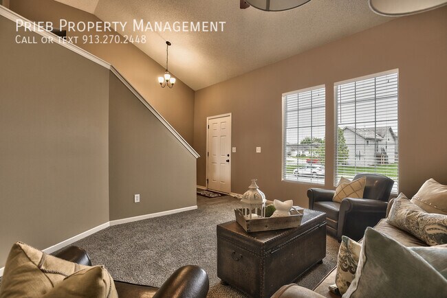 Building Photo - Prairie Crossing - Available October 23rd
