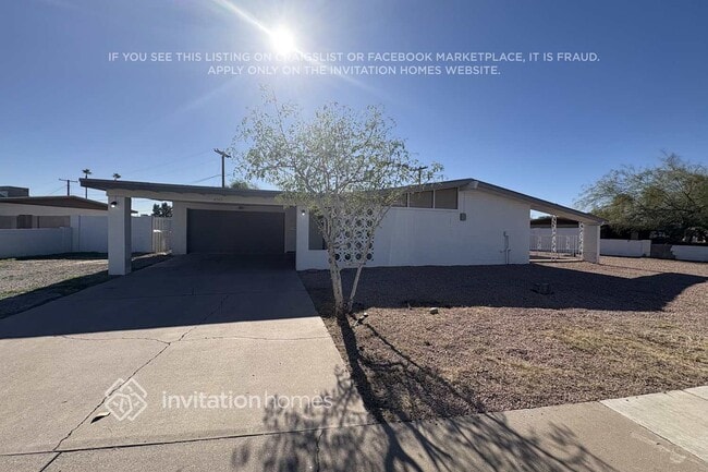 Building Photo - 6511 W Windsor Blvd